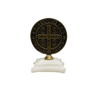 AO295023 - Pedestal Medalha de São Bento Ouro Velho - 6,5x4,5cm