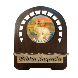 PB811571 - Porta Bíblia Papa Leão XIV MDF Resinado - 26x21,5cm